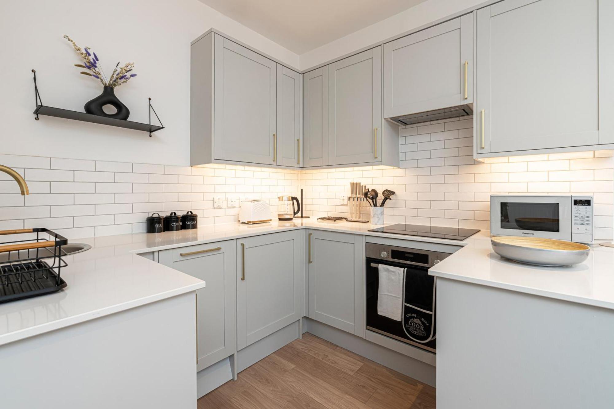 Stylish 1 Bed Flats In Soho, Next To Piccadilly Circus And Trafalgar Square 伦敦 外观 照片