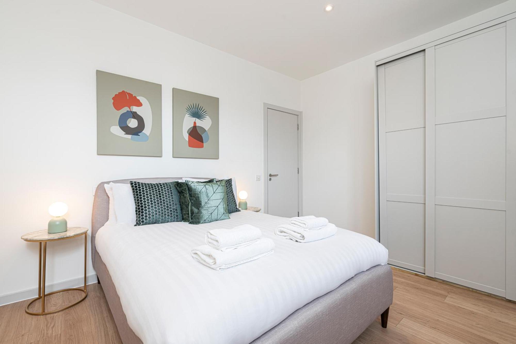 Stylish 1 Bed Flats In Soho, Next To Piccadilly Circus And Trafalgar Square 伦敦 外观 照片