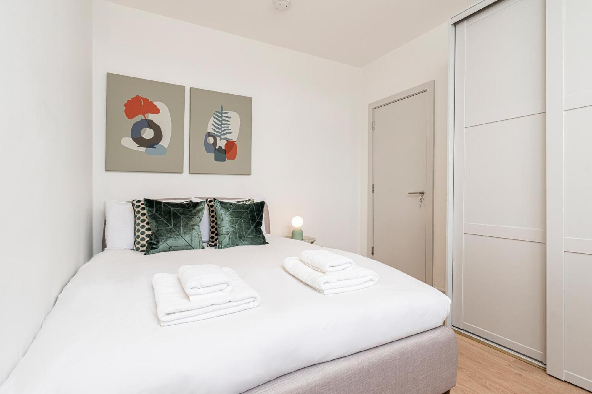 Stylish 1 Bed Flats In Soho, Next To Piccadilly Circus And Trafalgar Square 伦敦 外观 照片