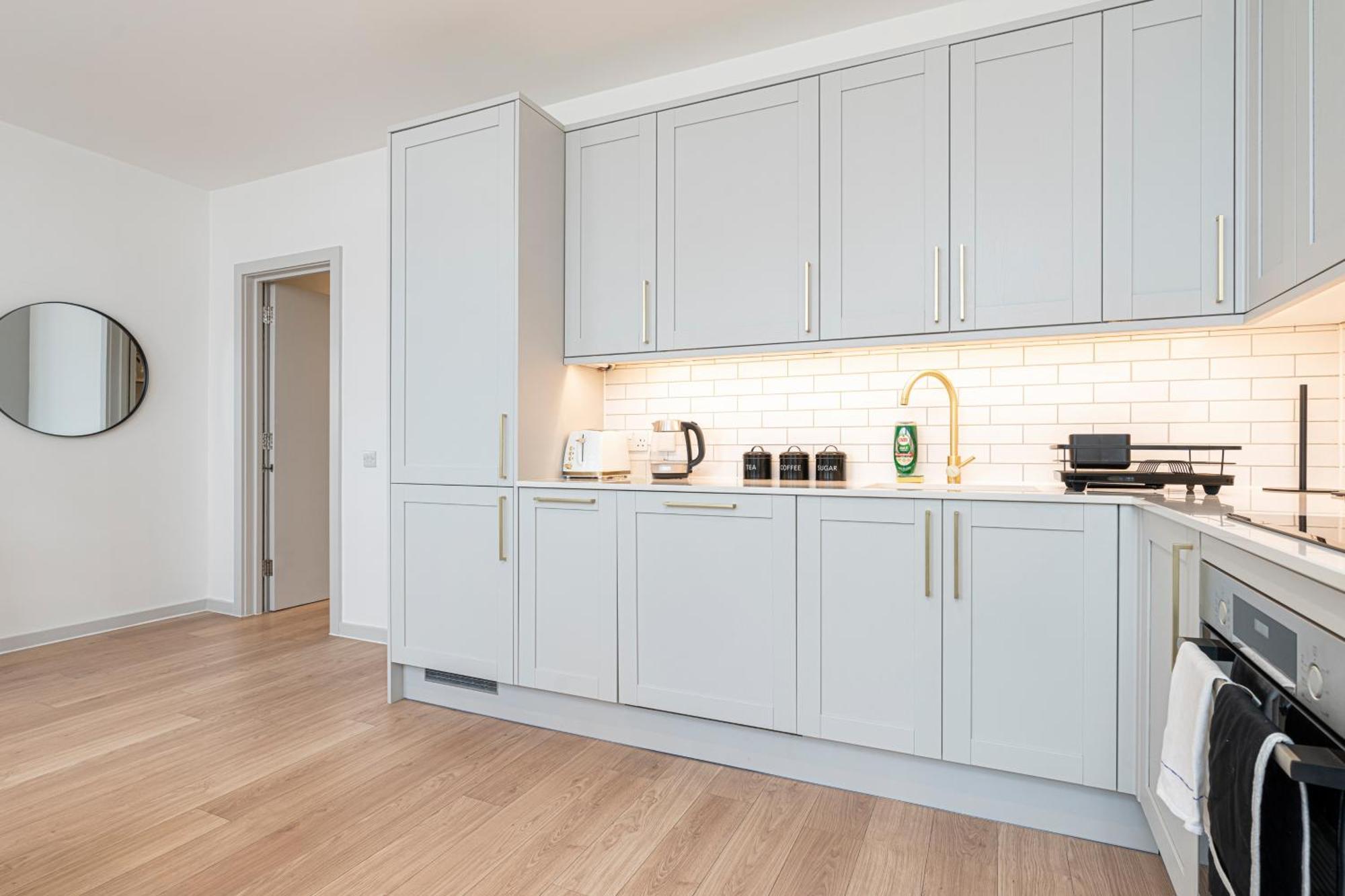 Stylish 1 Bed Flats In Soho, Next To Piccadilly Circus And Trafalgar Square 伦敦 外观 照片