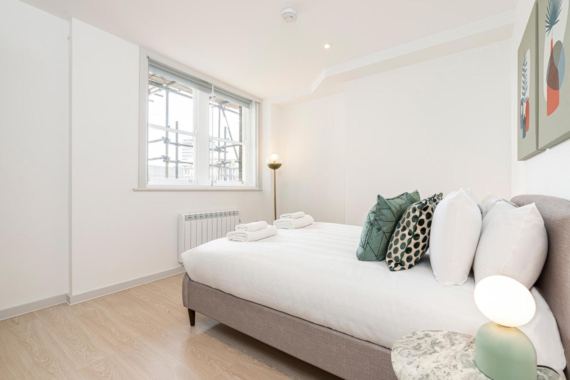 Stylish 1 Bed Flats In Soho, Next To Piccadilly Circus And Trafalgar Square 伦敦 外观 照片