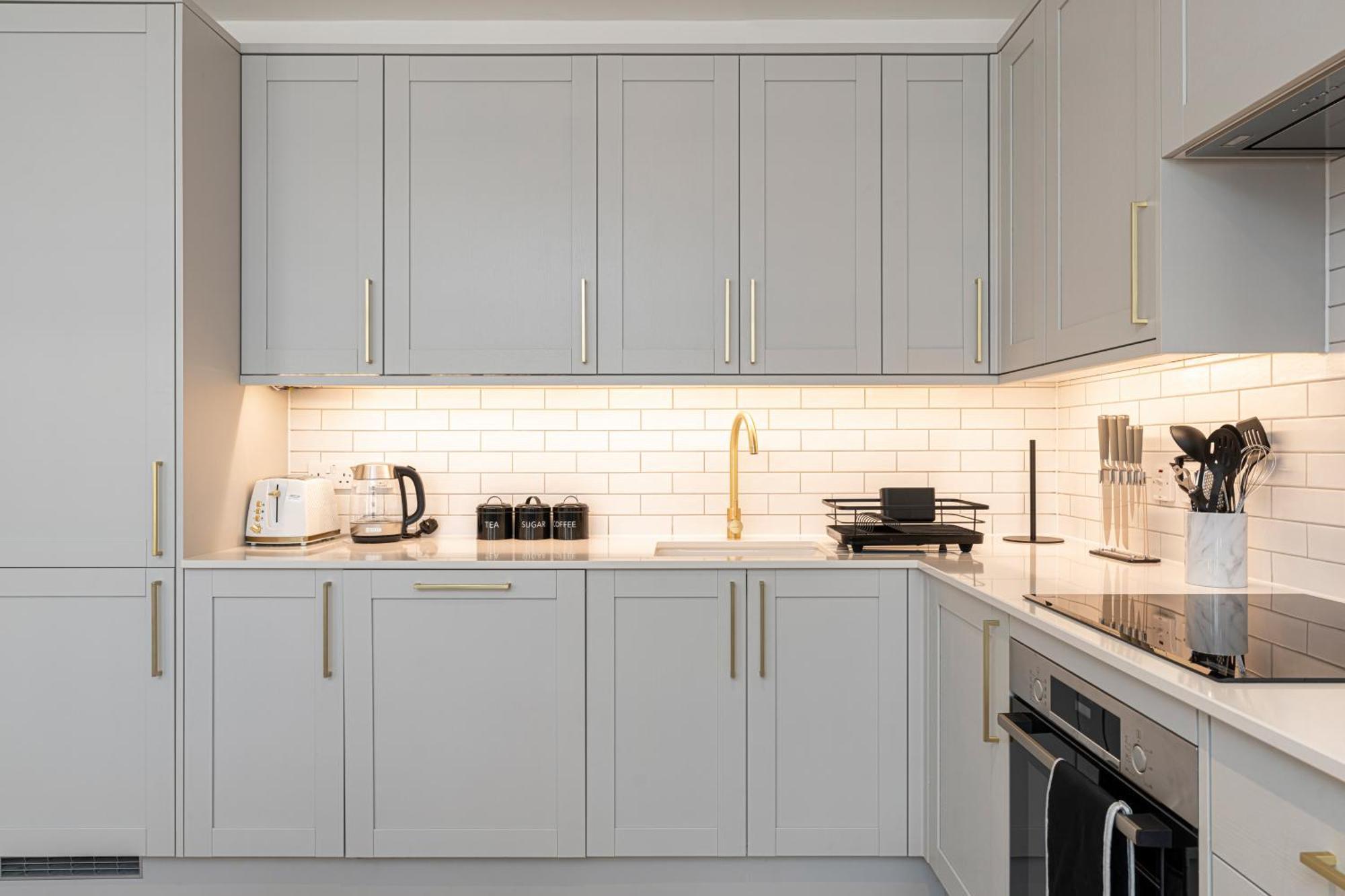 Stylish 1 Bed Flats In Soho, Next To Piccadilly Circus And Trafalgar Square 伦敦 外观 照片